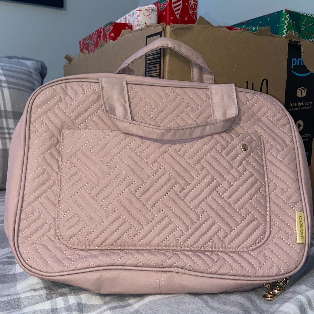 BagSmart Travel Makeup/Toiletry Bag